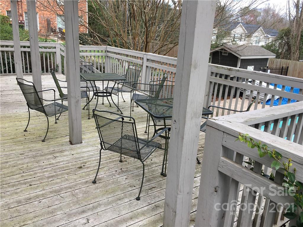 4317 Walker Road, Unit A Charlotte, NC 28211 - Photo 18 of 20 Gallery Image 18