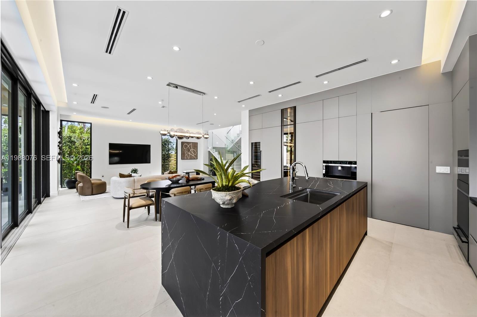 609 Southwest 24th Road Miami, FL 33129 - Photo 10 of 50 Gallery Image 10