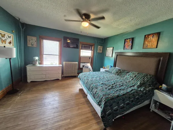 $95,000 | 102 3rd Street Southeast, Pipestone, MN 56164