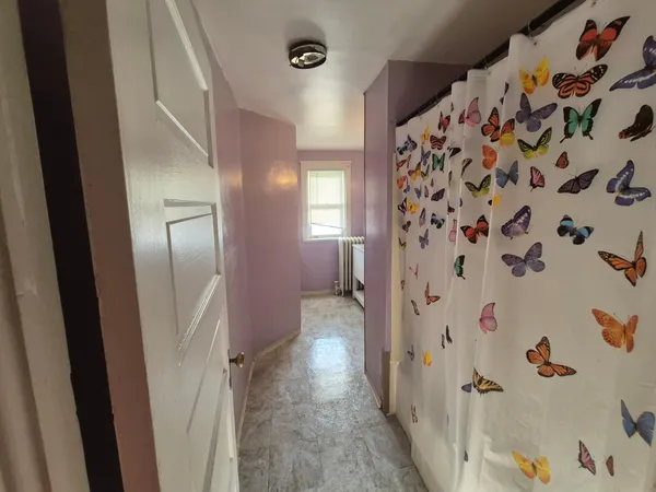 $95,000 | 102 3rd Street Southeast, Pipestone, MN 56164