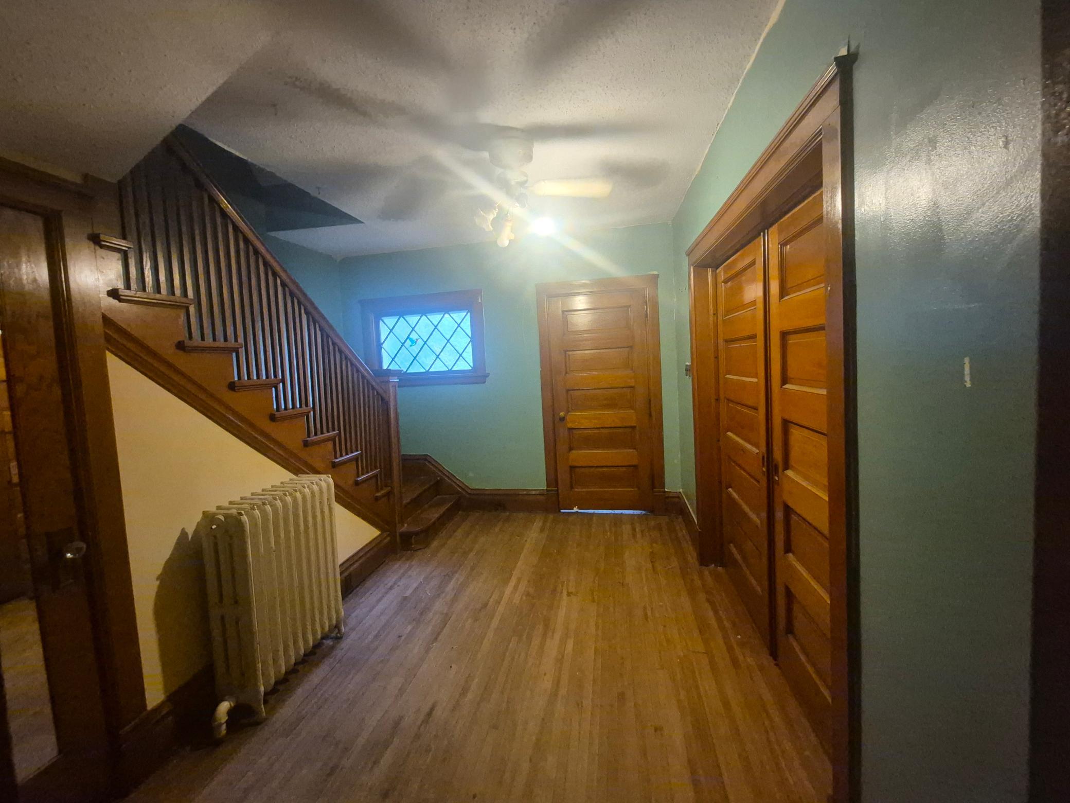 102 3rd Street Southeast Pipestone, MN 56164 - Photo 2 of 30