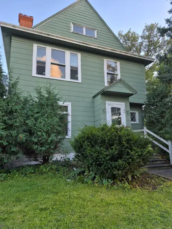 $95,000 | 102 3rd Street Southeast, Pipestone, MN 56164