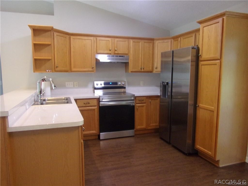 210 Edison Street Inverness, FL 34452 - Photo 8 of 27 Gallery Image 8