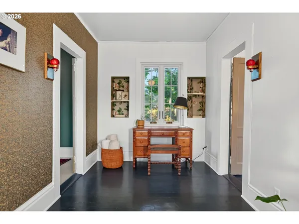 $470,000 | 381 Main Street, Dufur, OR 97021