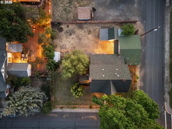 $470,000 | 381 Main Street, Dufur, OR 97021