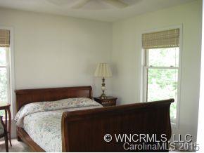 281 Staircase Falls Road Sapphire, NC 28774 - Photo 8 of 17 Gallery Image 8