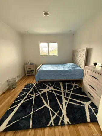 $7,500 | 23 Geoffrey Lane, Hewlett, NY 11557