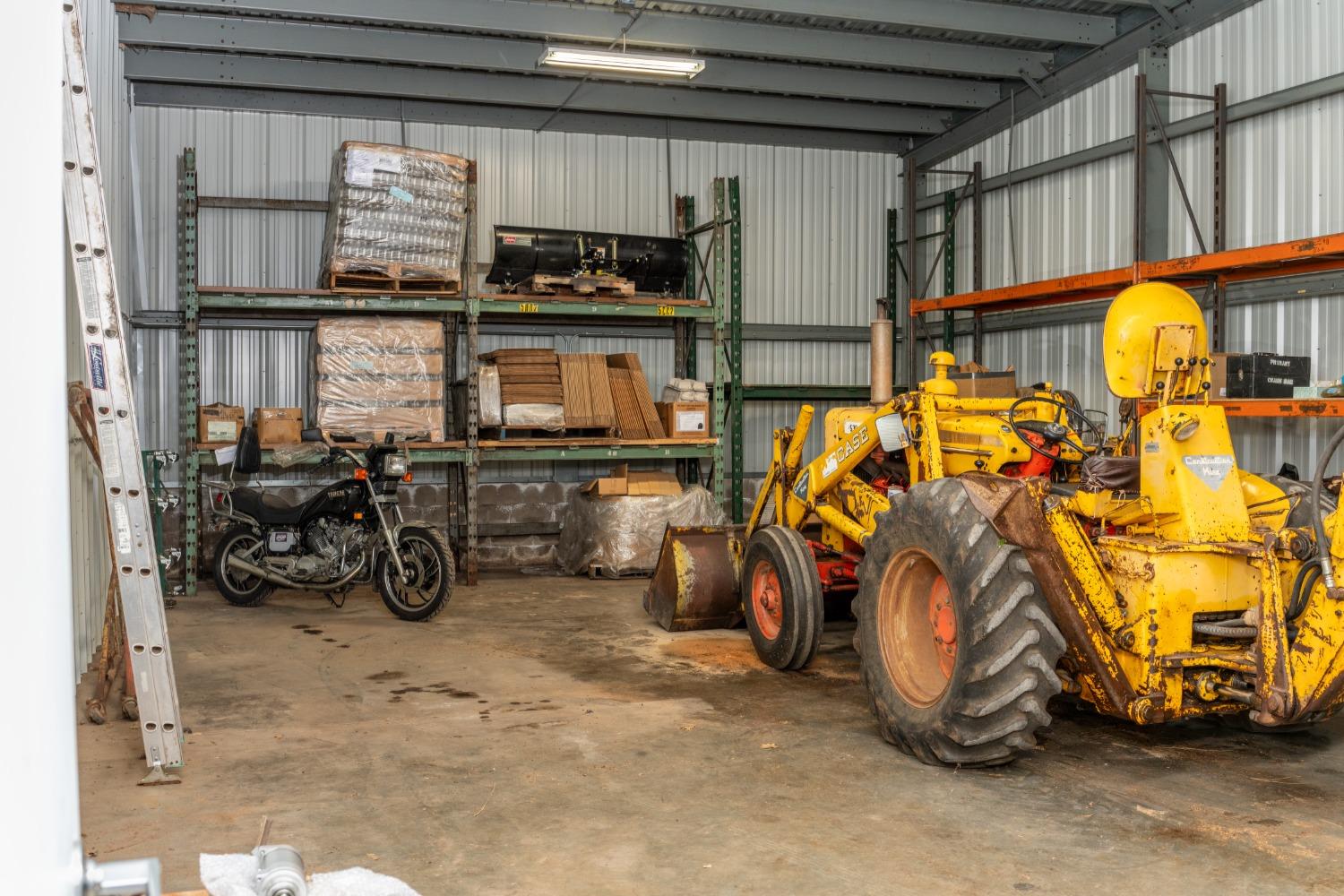 3961 7 Ridges Road Camino, CA 95709 - Photo 18 of 93 a view of a room with gym equipment