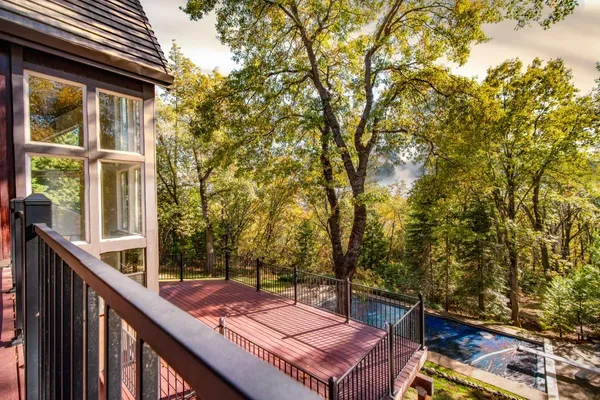 $1,800,000 | 3961 7 Ridges Road, Camino, CA 95709