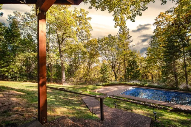 $1,800,000 | 3961 7 Ridges Road, Camino, CA 95709