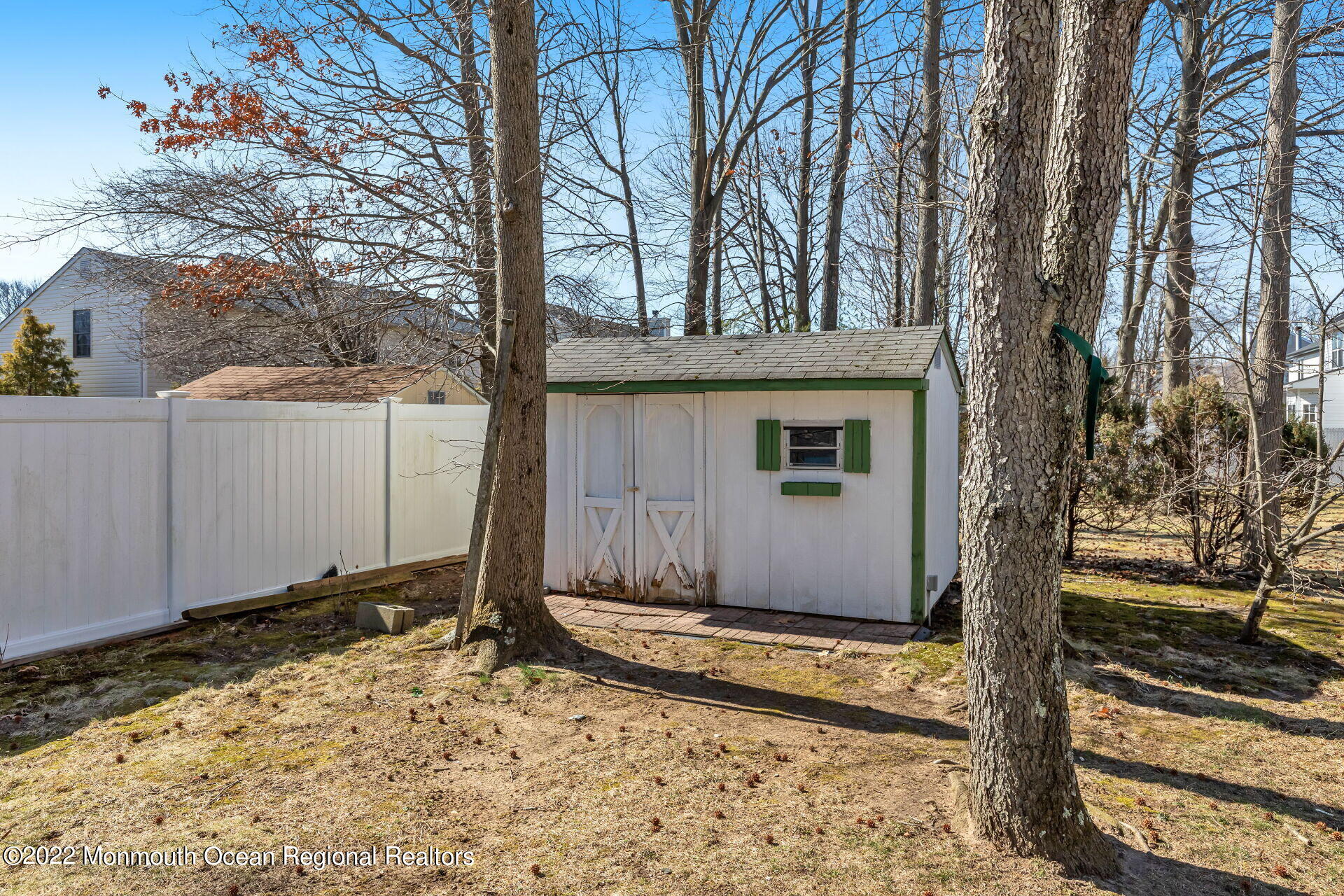 35 Nutmeg Road Aberdeen, NJ 07747 - Photo 28 of 32 033-1920x1280-photo
