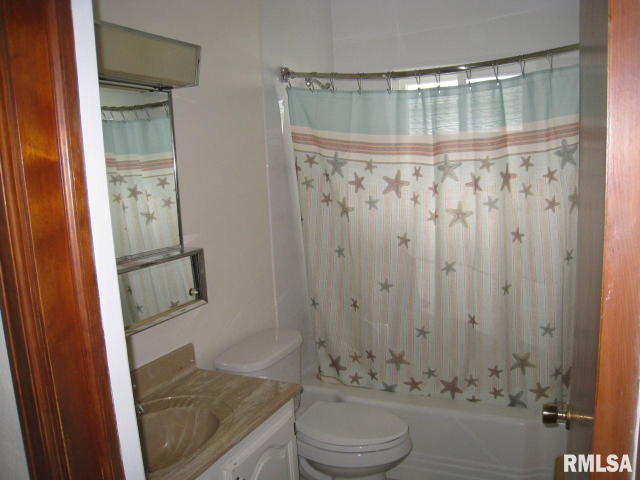 2811 7th Street Moline, IL 61265 - Photo 11 of 21 Gallery Image 11