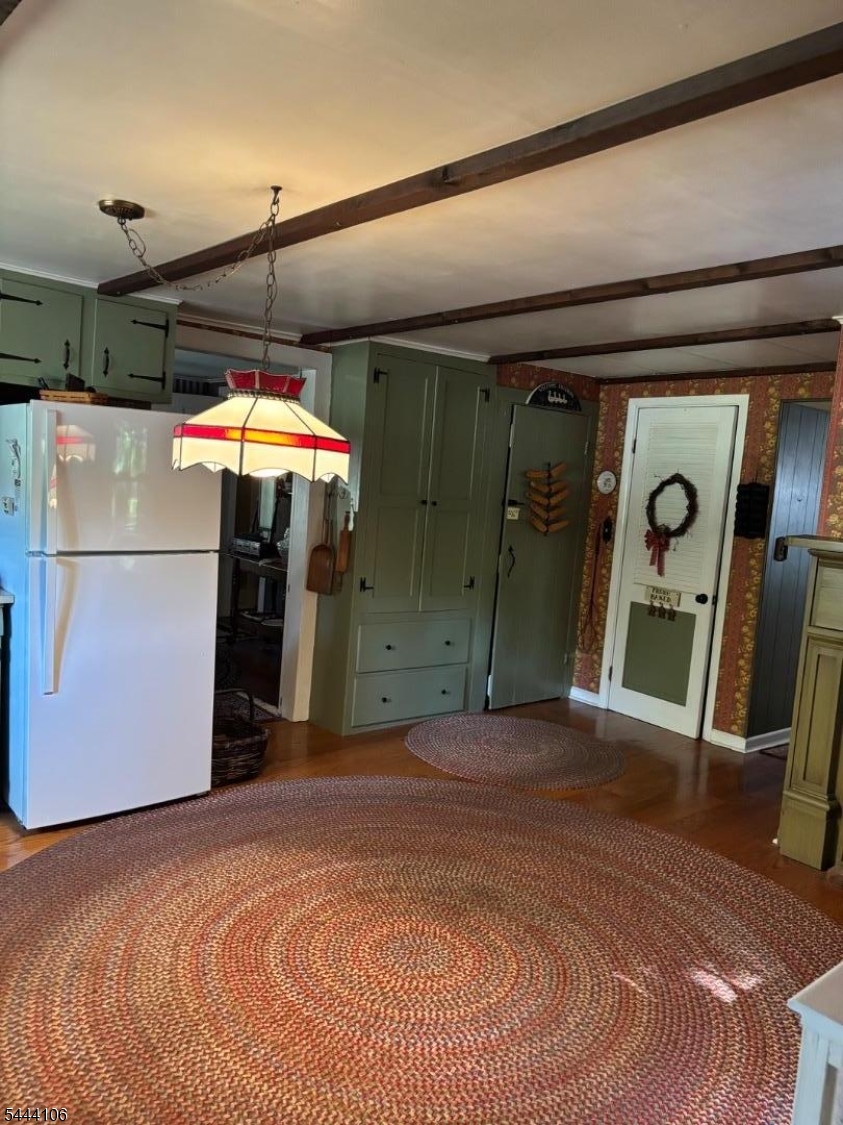 585 Meadow Road Bridgewater, NJ 08807 - Photo 4 of 32 Gallery Image 4