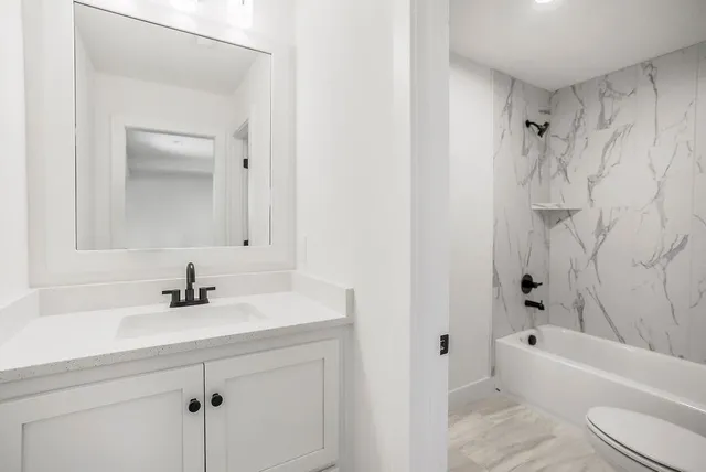 $799,950 | 11468 South Violet Street, Olathe, KS 66061