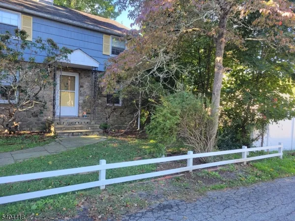 $2,975 | 8 Randolph Avenue, Hopatcong, NJ 07843