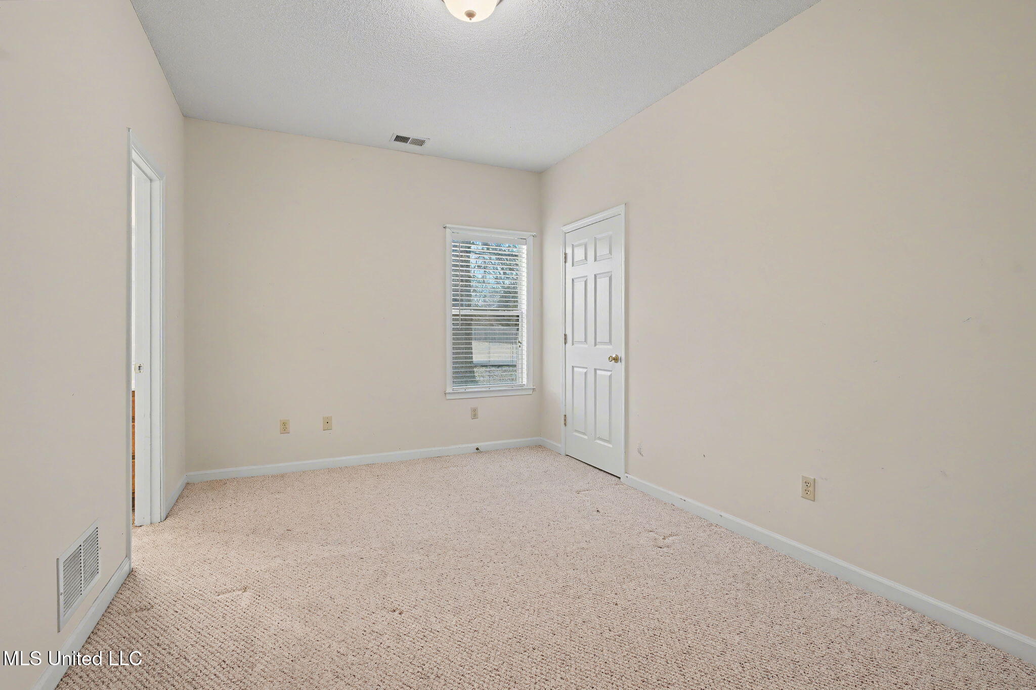 1916 Trapper Drive Hernando, MS 38632 - Photo 22 of 30 25-web-or-mls-1916 Trapper Dr-24