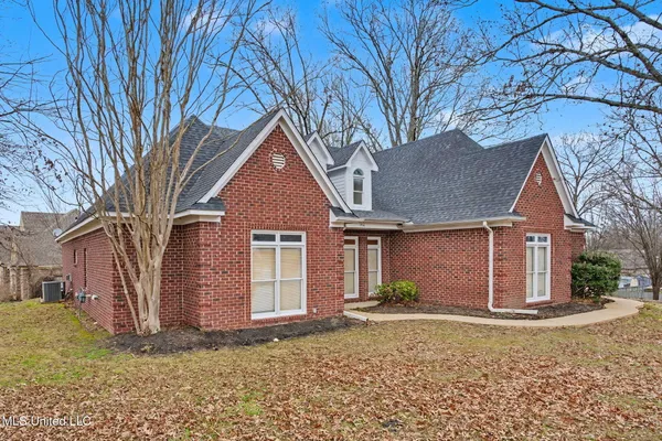 $415,000 | 1916 Trapper Drive, Hernando, MS 38632