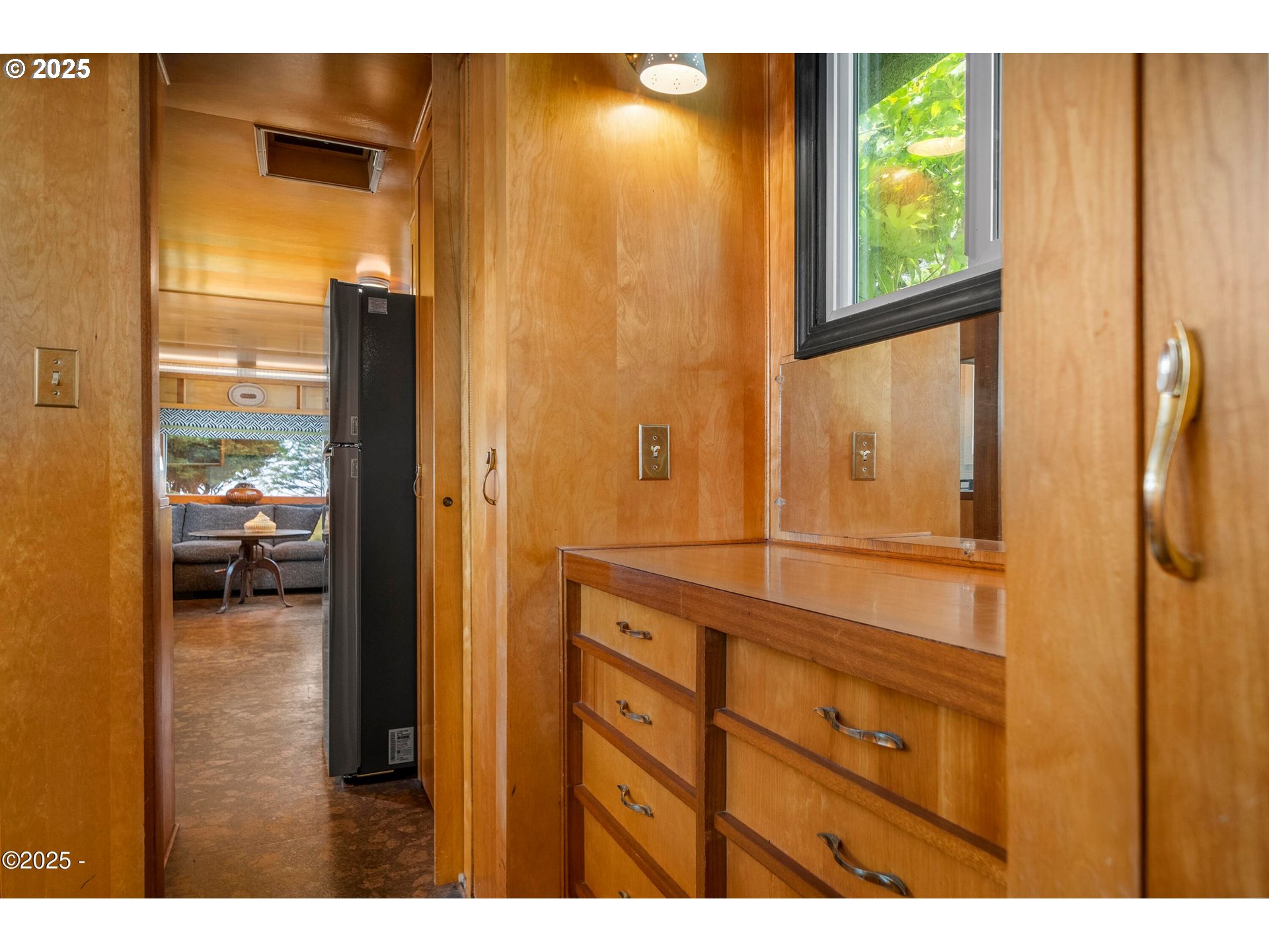 4875 Highway 101, Unit 11 Depoe Bay, OR 97341 - Photo 11 of 32 a bathroom with a sink and a mirror