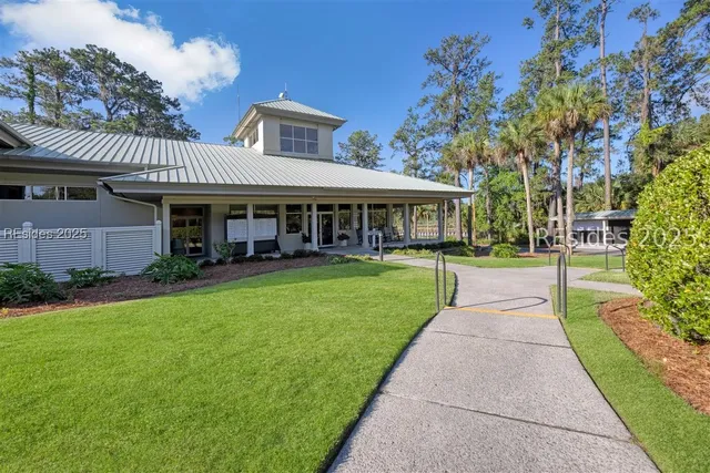 $440,000 | 112 Devils Elbow Lane, Unit 112, Hilton Head Island, SC 29926