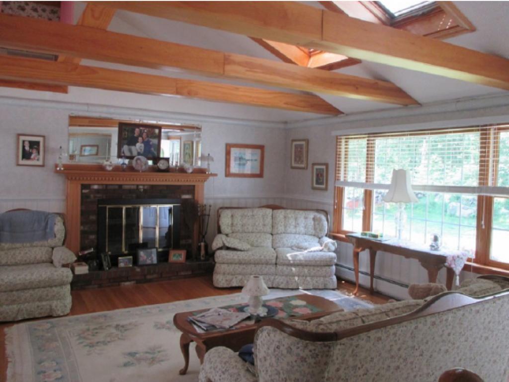 28 Morrison Road Windham, NH 03087 - Photo 4 of 16