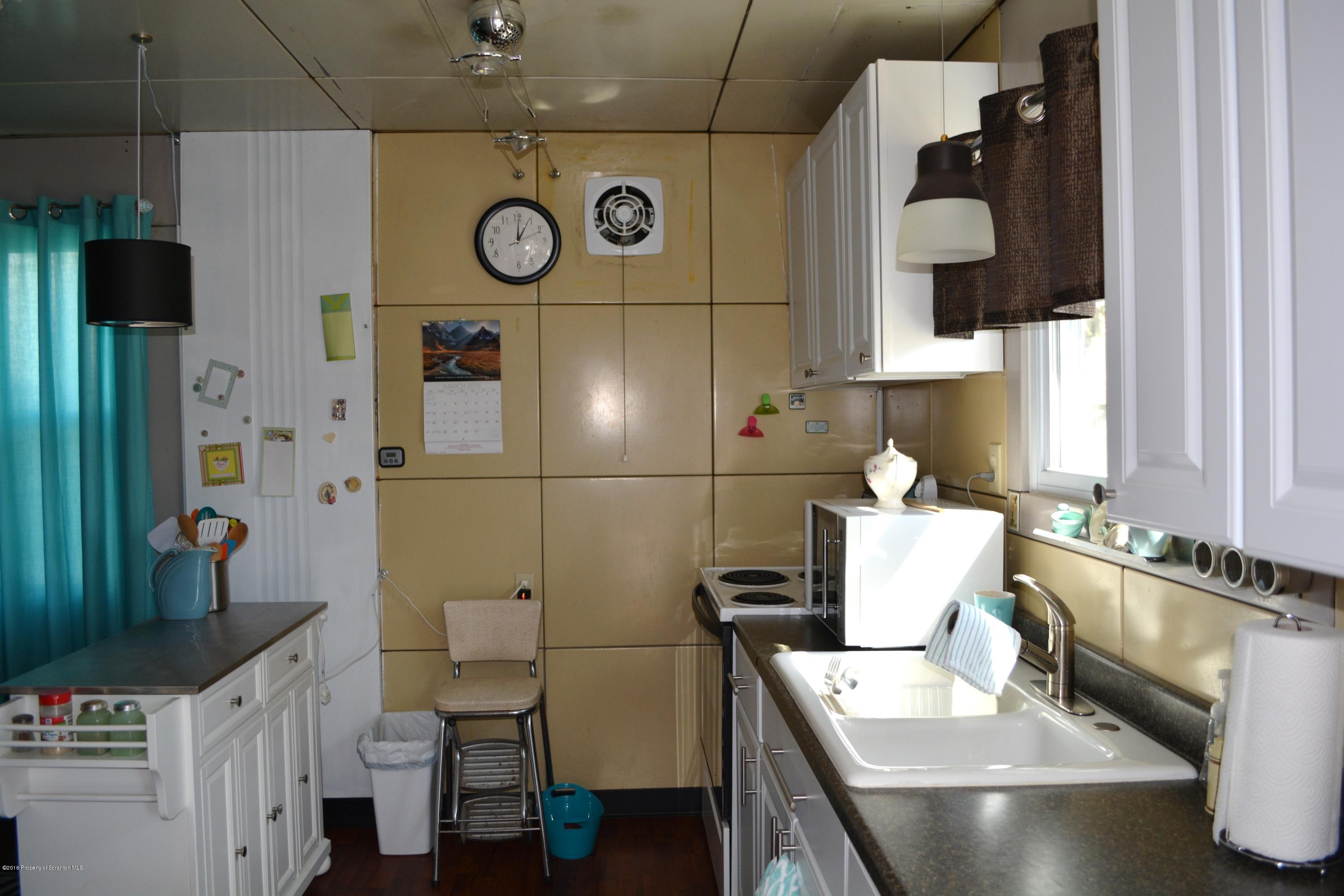 902 Fairview Road Clarks Summit, PA 18411 - Photo 3 of 12 Gallery Image 3