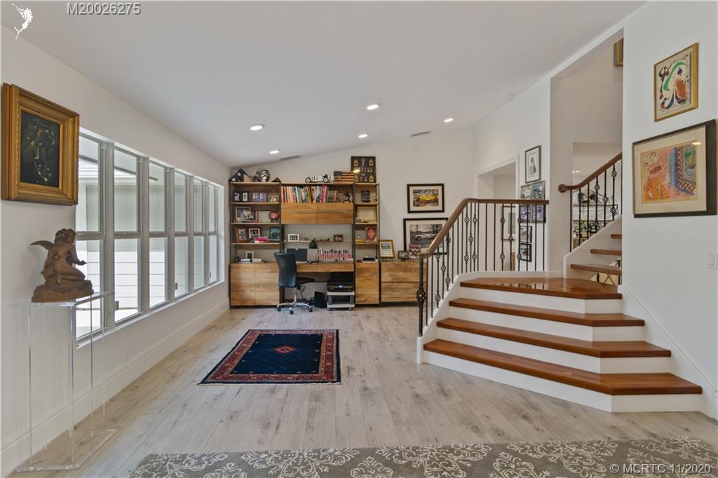 1350 Southwest Dyer Point Road Palm City, FL 34990 - Photo 4 of 26 Gallery Image 4