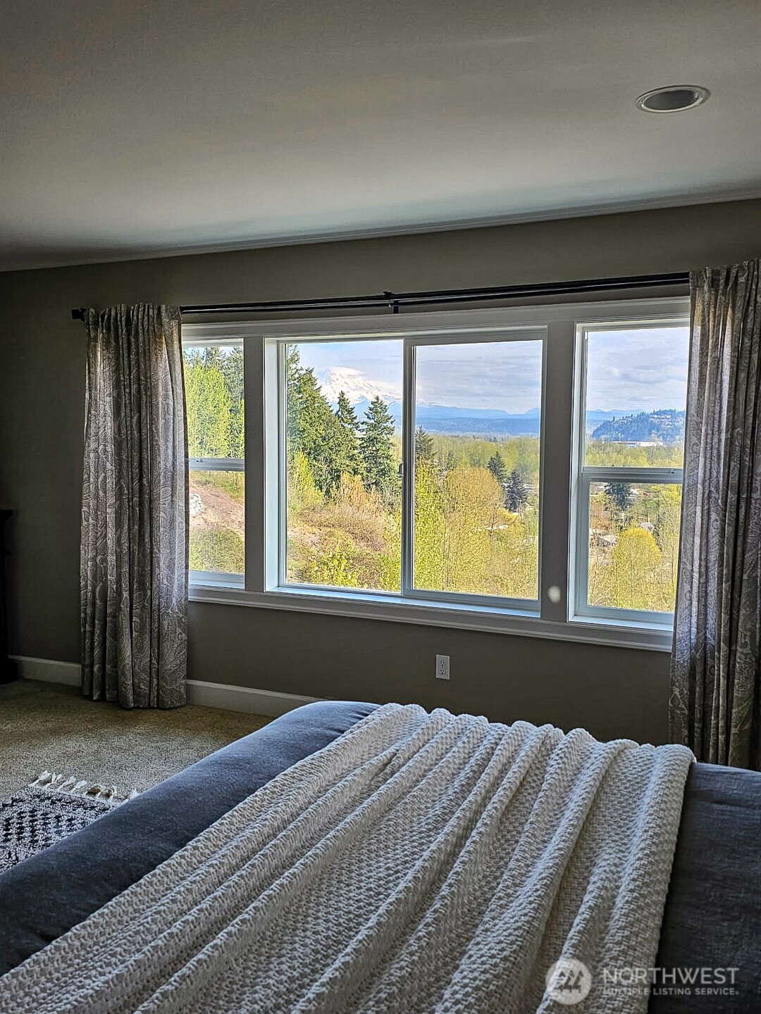 12705 55th St Court East Edgewood, WA 98372 - Photo 16 of 40