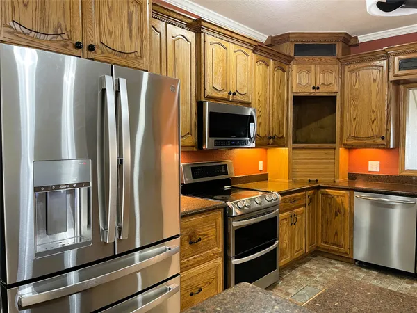 $760,000 | 107 Highway 14, Wortham, TX 76693