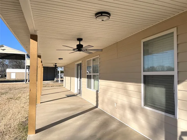 $760,000 | 107 Highway 14, Wortham, TX 76693