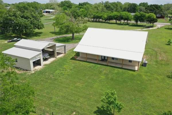 $760,000 | 107 Highway 14, Wortham, TX 76693