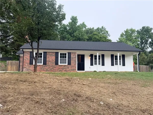 $1,825 | 705 Lakecrest Avenue, High Point, NC 27265