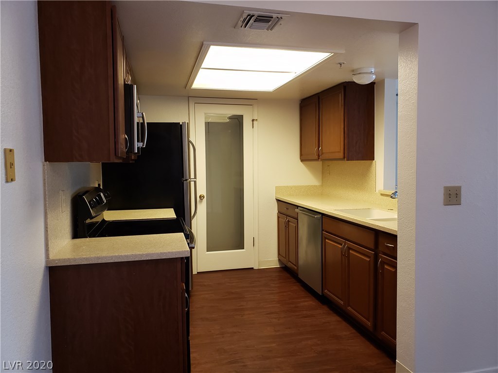 3550 Bay Sands Drive, Unit 3048 Laughlin, NV 89029 - Photo 12 of 26