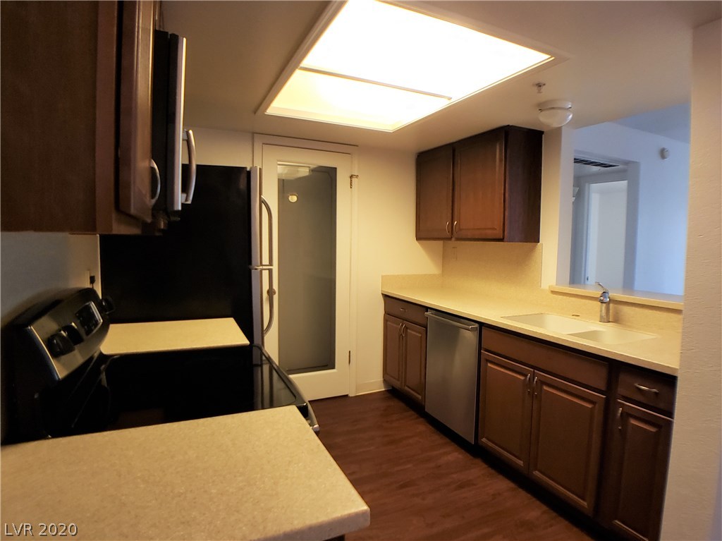 3550 Bay Sands Drive, Unit 3048 Laughlin, NV 89029 - Photo 13 of 26