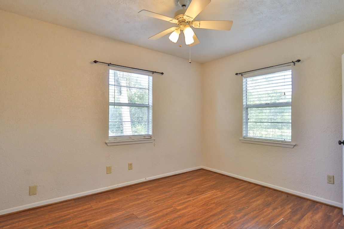 11913 25th Street Santa Fe, TX 77510 - Photo 6 of 24