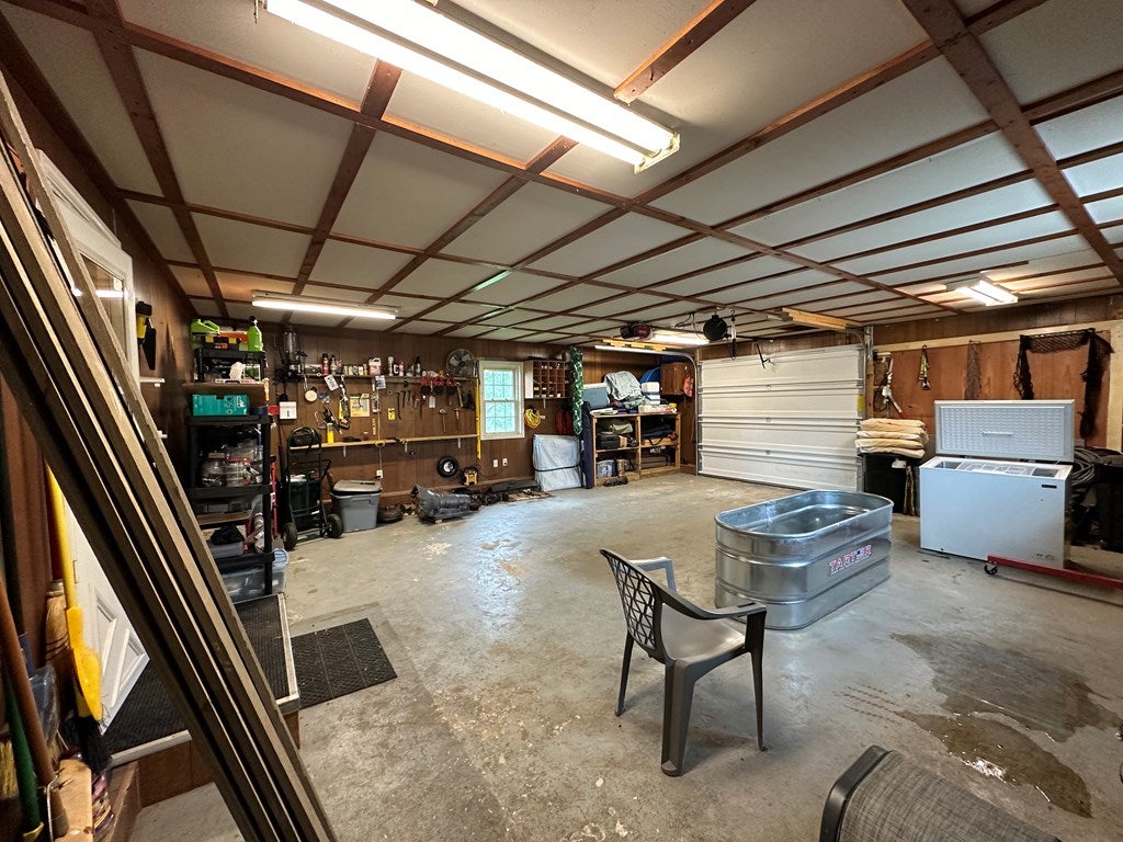 1341 Dunford Road Max Meadows, VA 24360 - Photo 12 of 30 Gallery Image 12
