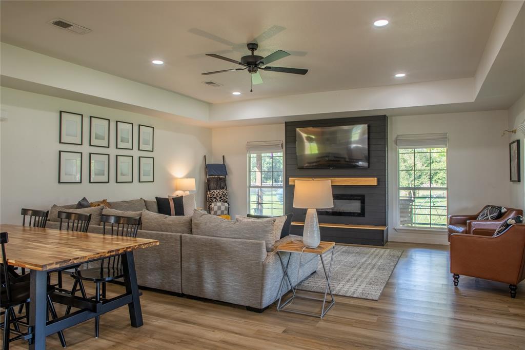 1324 Tidwell Road Weatherford, TX 76087 - Photo 8 of 39