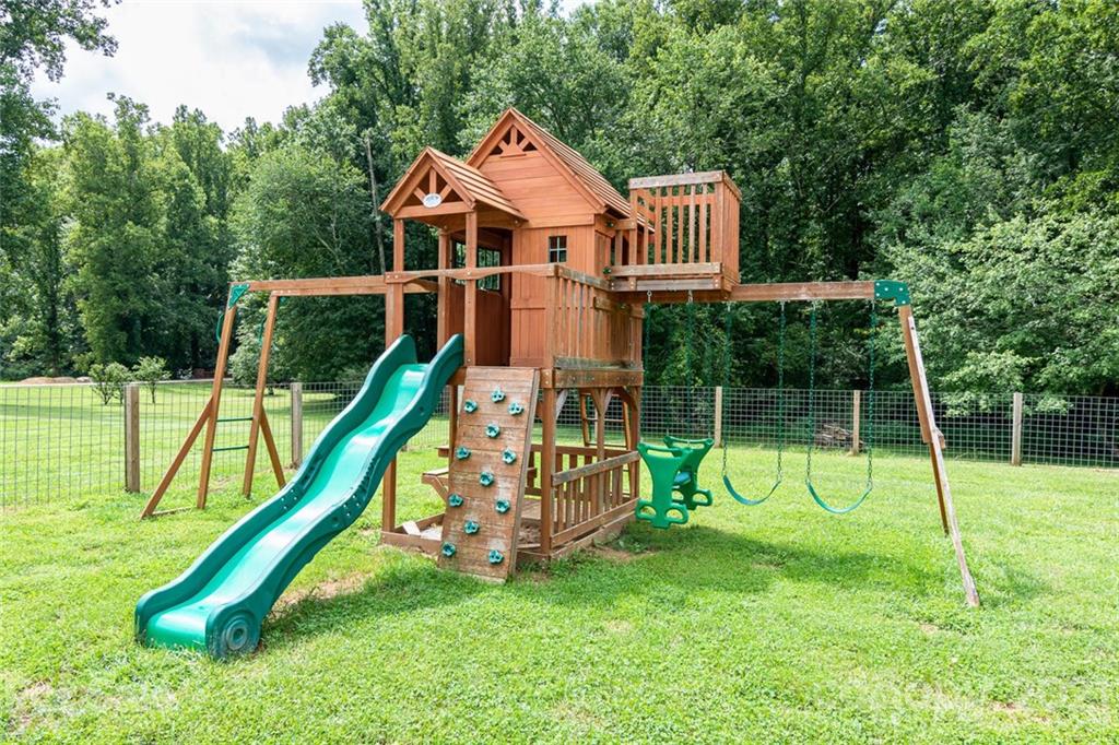 46 Warlick Road Mills River, NC 28759 - Photo 41 of 47 Gallery Image 41