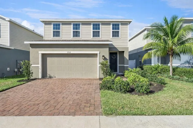 $399,000 | 1712 Oceania Avenue, Davenport, FL 33837