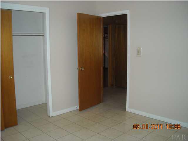 2191 West Kingsfield Road Cantonment, FL 32533 - Photo 13 of 18 Bedroom