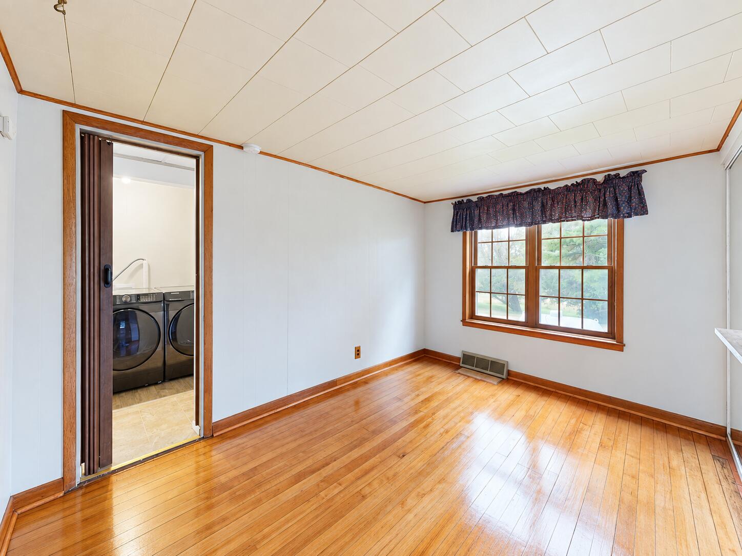 E6993 County Rd Y Viroqua, WI 54665 - Photo 15 of 53 Bedroom