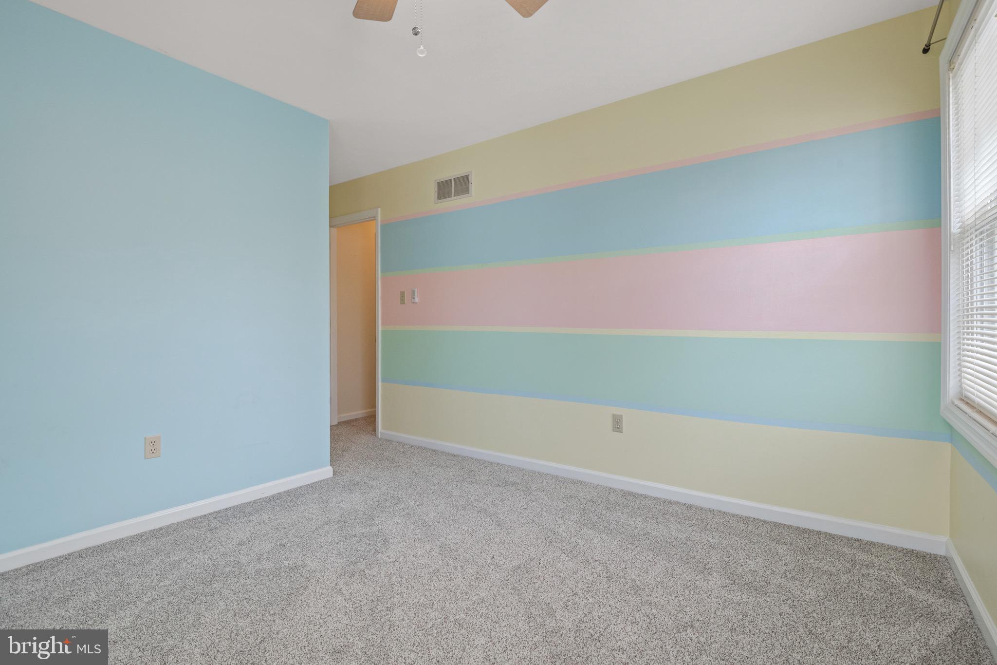 36 Greythorne Road Lancaster, PA 17603 - Photo 26 of 46 Bedroom 3