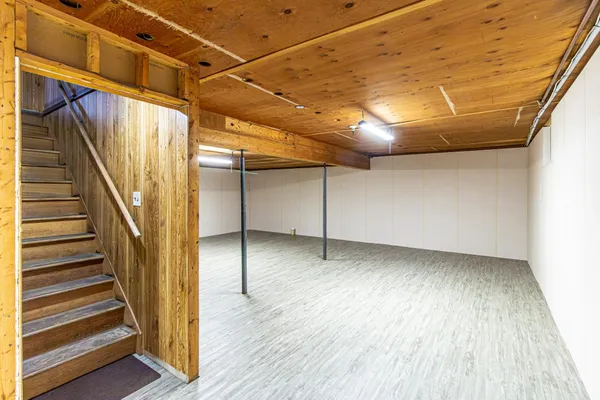 $579,000 | 1365 South White Iron Road, Ely, MN 55731