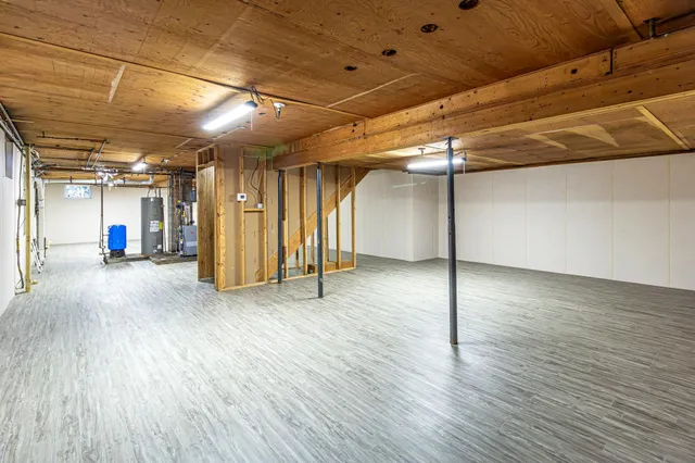 $579,000 | 1365 South White Iron Road, Ely, MN 55731