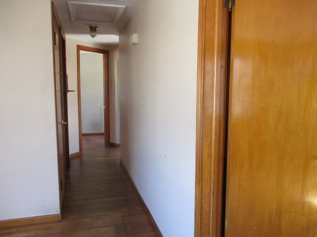 45 Reed Street Chicopee, MA 01013 - Photo 17 of 26 Gallery Image 17