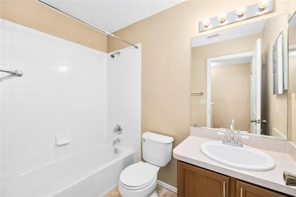 $220,000 | 539 Kensington Lake Circle, Brandon, FL 33511