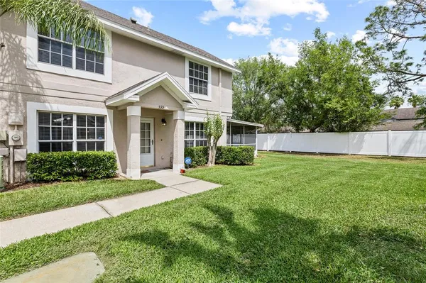 $220,000 | 539 Kensington Lake Circle, Brandon, FL 33511