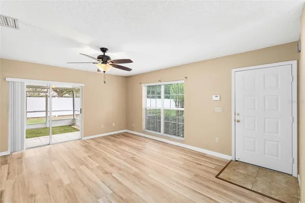 $220,000 | 539 Kensington Lake Circle, Brandon, FL 33511