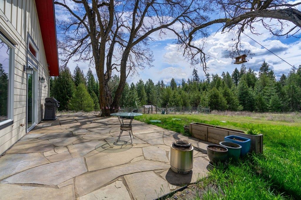332 Bergen Road Newport, WA 99156 - Photo 6 of 50
