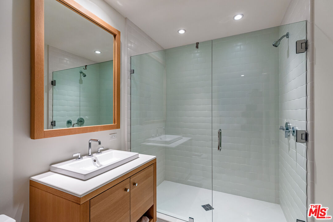 25160 Malibu Road Malibu, CA 90265 - Photo 20 of 24