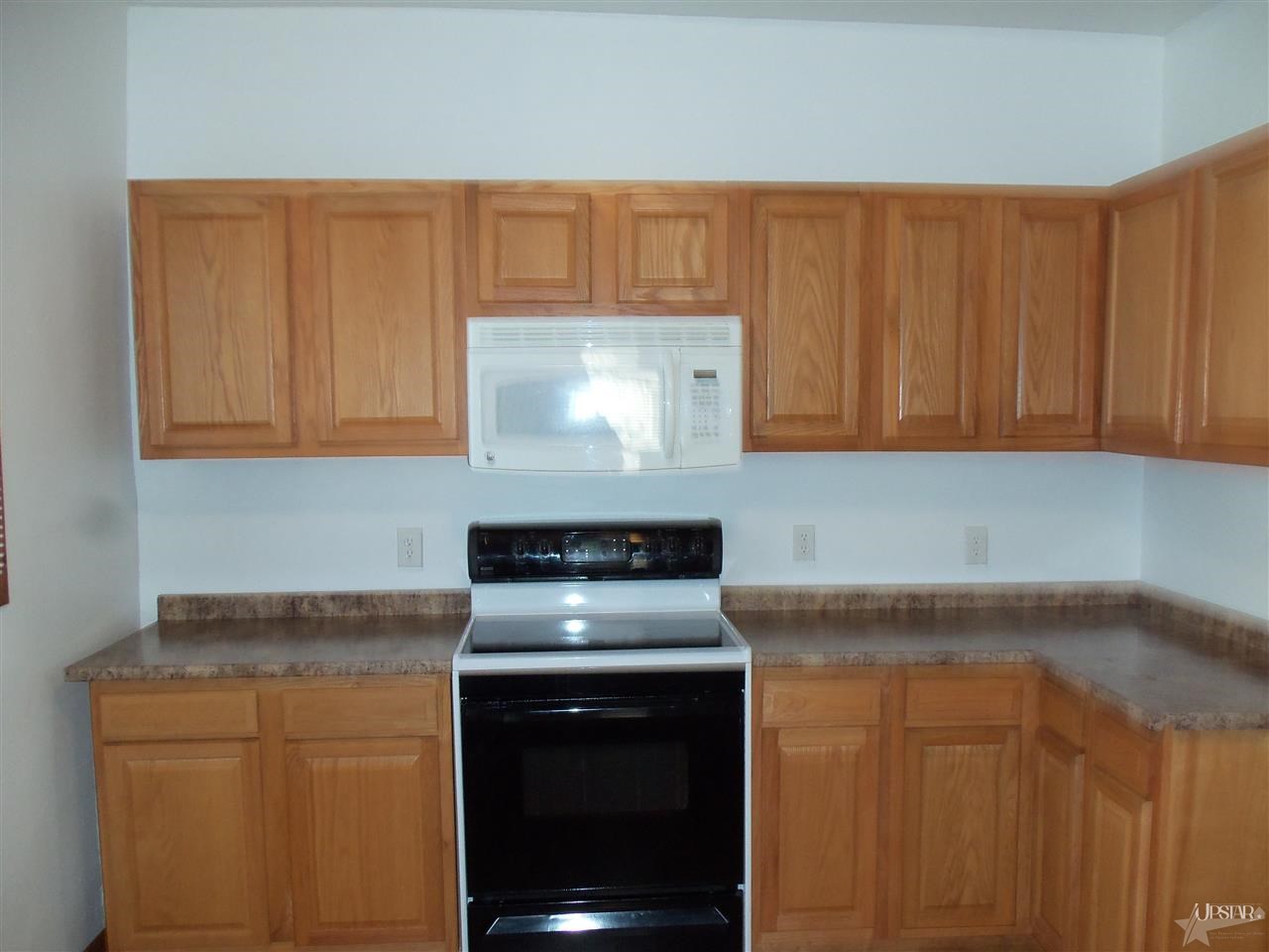 217 North Broadway Street Butler, IN 46721 - Photo 3 of 19